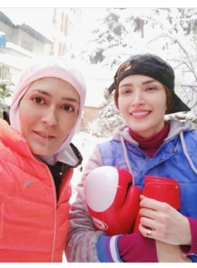 متفاوتترین استایل زمستانی بهنوش طباطبایی +عکس متفاوتترین استایل زمستانی بهنوش طباطبایی +عکس