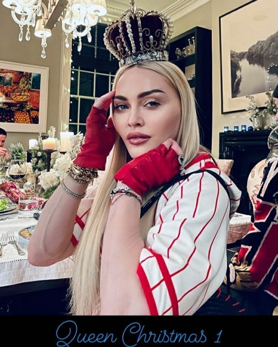 عکس مدونا به مناسبت کریسمس عکس مدونا به مناسبت کریسمس