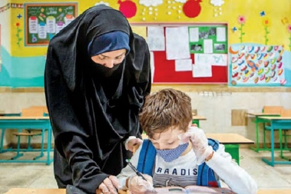 طرح جنجالی جدید مجلس برای سن فرهنگیان طرح جنجالی جدید مجلس برای سن فرهنگیان