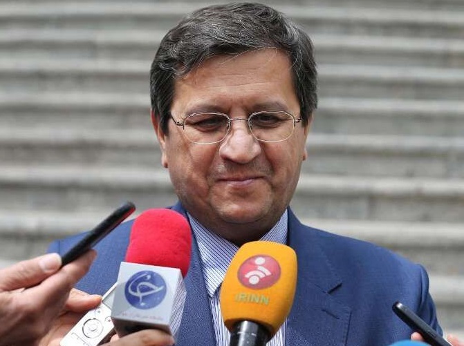 همتی: تا تصمیم رئیسجمهور، من رئیس هستم / در ایام انتخابات، اختیارات خود را به دکتر کمیجانی تفویض کردم همتی: تا تصمیم رئیسجمهور، من رئیس هستم / در ایام انتخابات، اختیارات خود را به دکتر کمیجانی تفویض کردم