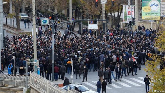 اصفهان یا شهرکرد؟ آب، حق کدامشان است؟ اصفهان یا شهرکرد؟ آب، حق کدامشان است؟