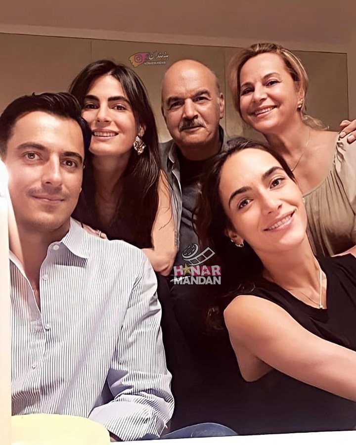 رونمایی ایرج طهماسب از خانواده لاکچری اش + عکس رونمایی ایرج طهماسب از خانواده لاکچری اش + عکس