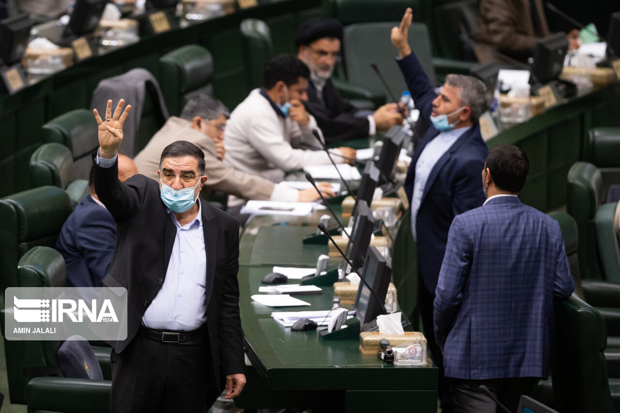 دو فوریت طرح «شفافیت قوای سه گانه و دستگاههای اجرایی» تصویب شد دو فوریت طرح «شفافیت قوای سه گانه و دستگاههای اجرایی» تصویب شد