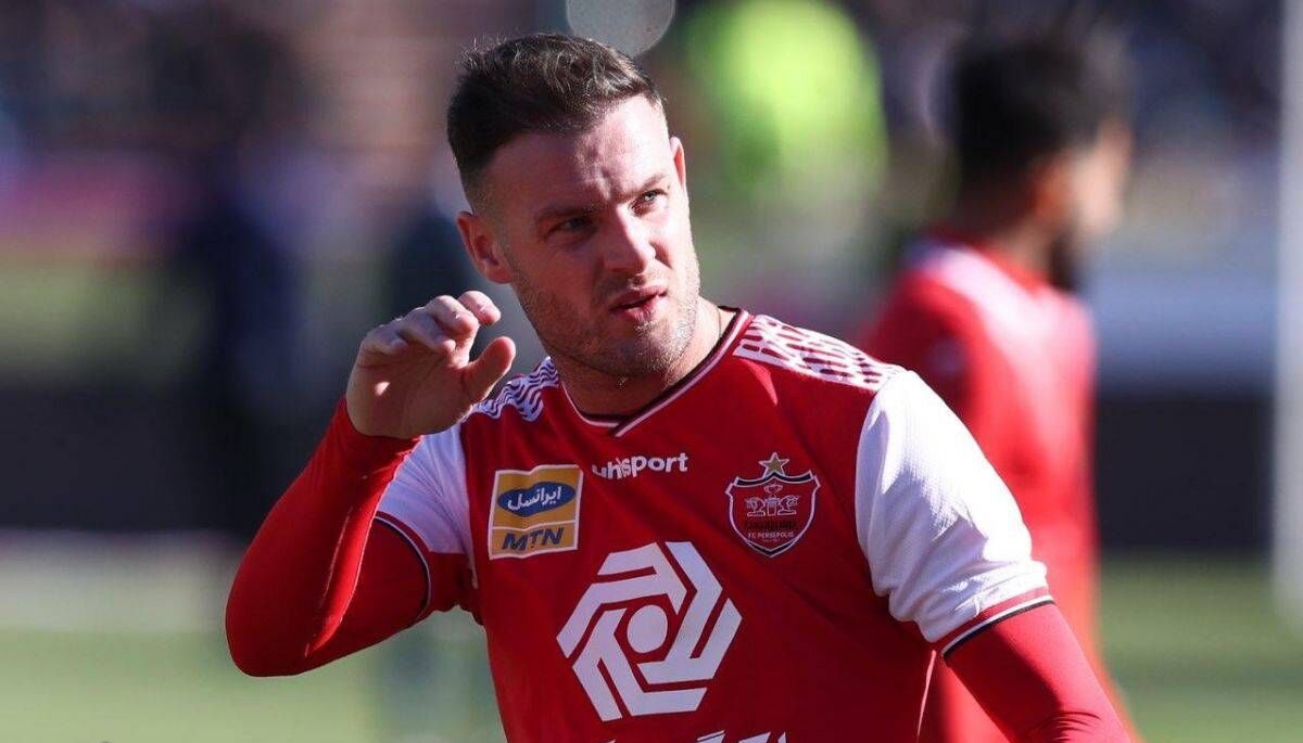 هر دقیقه بازی این ستاره در پرسپولیس : ۱۱۰ میلیون تومان! هر دقیقه بازی این ستاره در پرسپولیس : ۱۱۰ میلیون تومان!