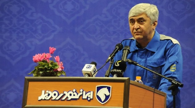 انتقاد شدید یک روزنامه از مدیرعامل ایران خودرو: توی چشم مردم نگاه می کنید و می گویید ماست سیاه است؟ ایشان و اسلافشان صنعتی رقابتی را تبدیل به صنعتی دولتی و فشل کردهاند انتقاد شدید یک روزنامه از مدیرعامل ایران خودرو: توی چشم مردم نگاه می کنید و می گویید ماست سیاه است؟ ایشان و اسلافشان صنعتی رقابتی را تبدیل به صنعتی دولتی و فشل کردهاند