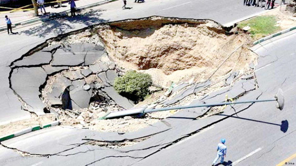 تهران و بحران فرو نشست زمین تهران و بحران فرو نشست زمین