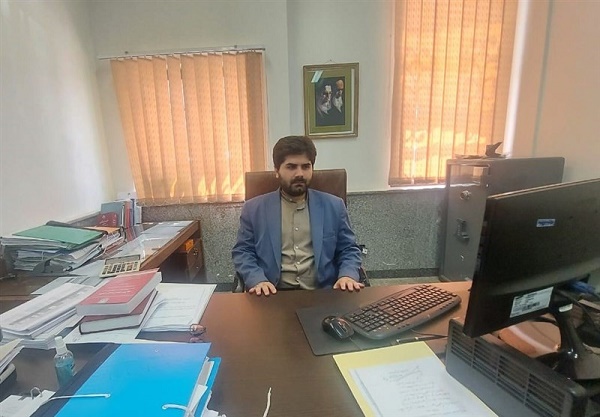 مادر بابک خرمدین به ۴۵ ماه حبس محکوم شد مادر بابک خرمدین به ۴۵ ماه حبس محکوم شد