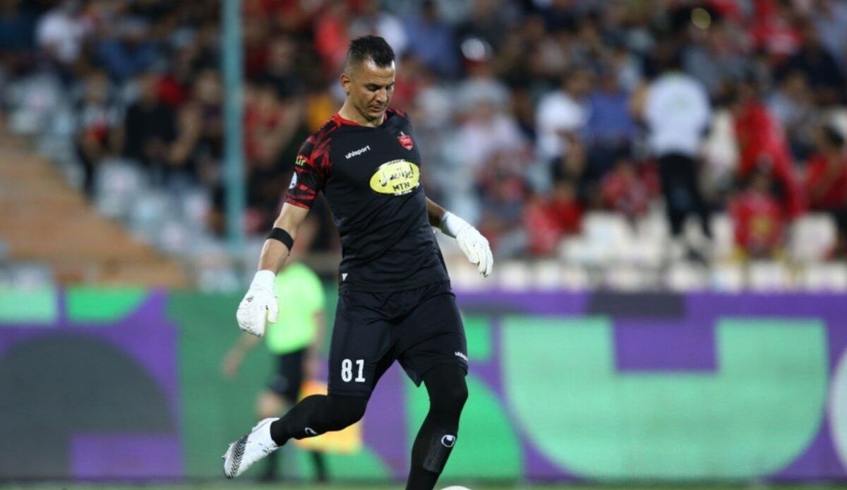 خداحافظی پرسپولیس با این ستاره ؛ تکلیف دو ستاره یحیی مشخص شد خداحافظی پرسپولیس با این ستاره ؛ تکلیف دو ستاره یحیی مشخص شد