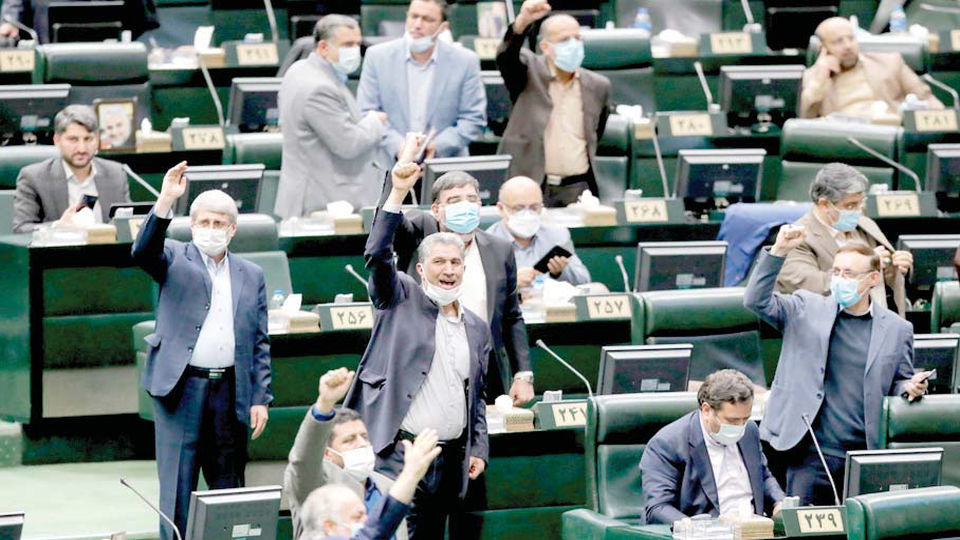 تلاش تندروها برای خروج ایران از NPT تلاش تندروها برای خروج ایران از NPT