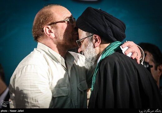 فشار نمایندگان برای استیضاح برخی وزرا افزایش یافته/قالیباف مخالف استیضاح است فشار نمایندگان برای استیضاح برخی وزرا افزایش یافته/قالیباف مخالف استیضاح است