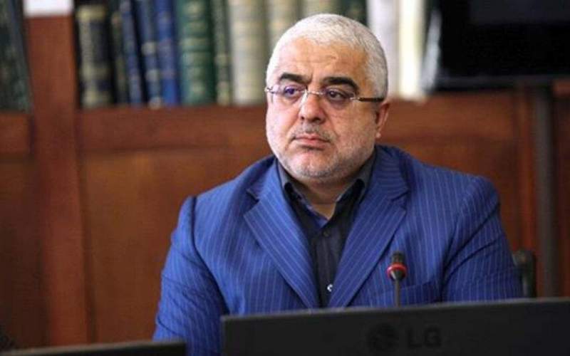 وقتی دم از انقلابی بودن میزنید، نگویید فرزندم مستقل از من است وقتی دم از انقلابی بودن میزنید، نگویید فرزندم مستقل از من است