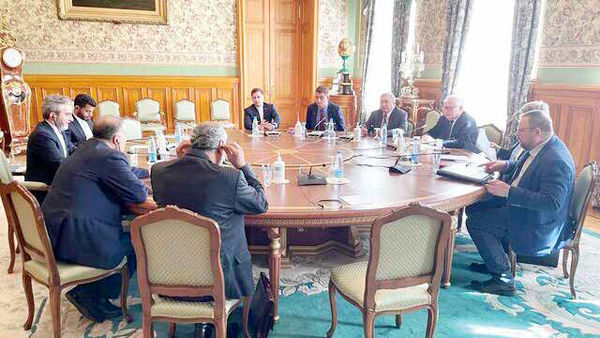 پاسخی خام برای یک خطای بزرگ دیپلماتیک پاسخی خام برای یک خطای بزرگ دیپلماتیک