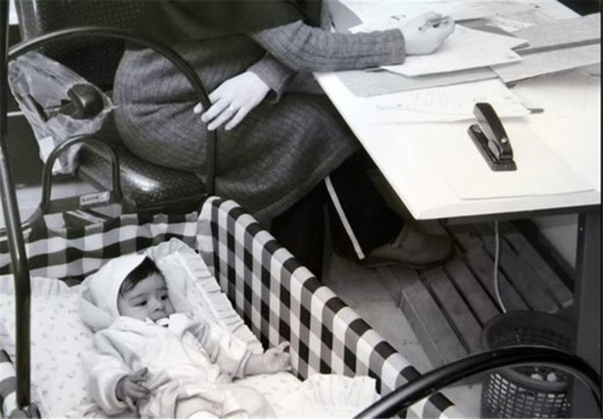 مرخصی زایمان برای تمامی بیمهشدگان زن شاغل ۹ ماه است مرخصی زایمان برای تمامی بیمهشدگان زن شاغل ۹ ماه است