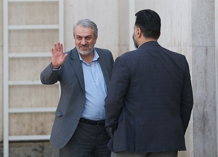 خبرگزاری حامی دولت: احتمالا وزیر صمت، گزینه بعدی تغییر خواهد بود خبرگزاری حامی دولت: احتمالا وزیر صمت، گزینه بعدی تغییر خواهد بود