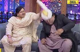 ضربوشتم یک مجری به دست خواننده زن معروف ضربوشتم یک مجری به دست خواننده زن معروف