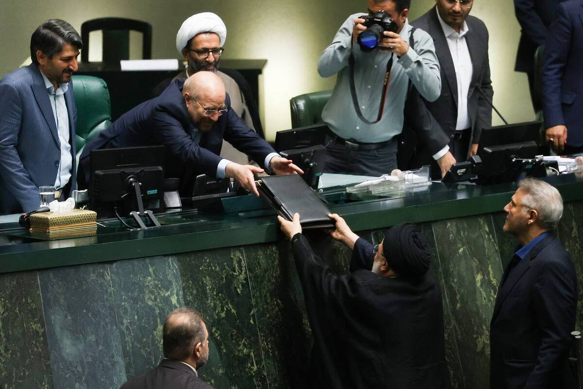 هشدار مرکز پژوهشهای مجلس درباره کسری بودجه و تورم بالا در ماههای پیش رو هشدار مرکز پژوهشهای مجلس درباره کسری بودجه و تورم بالا در ماههای پیش رو