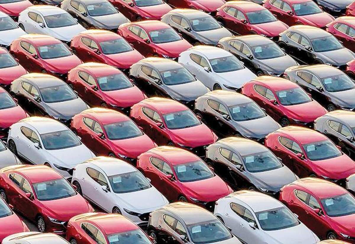 خودرو گرانتر شد | افشاگری نائب رئیس انجمن نمایشگاه داران از خودرو گرانتر شد | افشاگری نائب رئیس انجمن نمایشگاه داران از