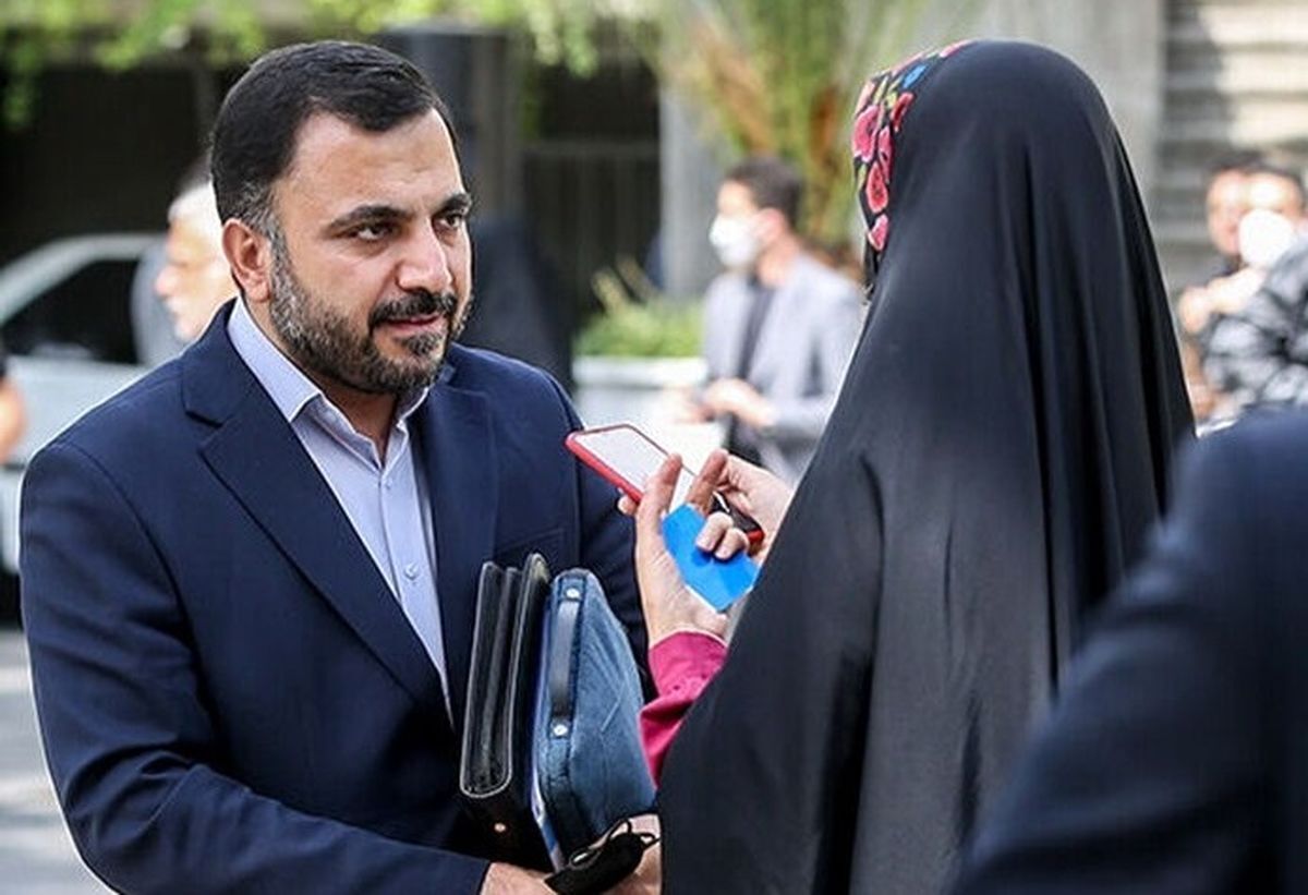 وزیر ارتباطات: افزایش قیمت بستههای اینترنتی در دست بررسی است وزیر ارتباطات: افزایش قیمت بستههای اینترنتی در دست بررسی است