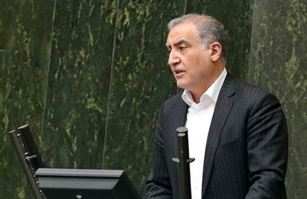 هیئت نظارت بر رفتار نمایندگان توضیح دهد چرا به مسئله دریافت خودرو از سوی برخی نمایندگان ورود نکرد / هیئت رئیسه ۴۰ روز مانع از انجام وظایف نمایندگی اینجانب شد هیئت نظارت بر رفتار نمایندگان توضیح دهد چرا به مسئله دریافت خودرو از سوی برخی نمایندگان ورود نکرد / هیئت رئیسه ۴۰ روز مانع از انجام وظایف نمایندگی اینجانب شد