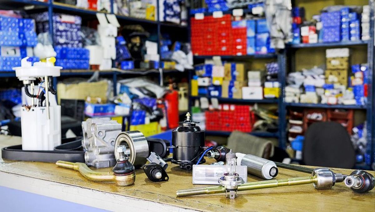 دلیل گرانی لوازم یدکی خودرو در بازار چیست؟/ افزایش ۲۰ درصدی قیمت لوازم یدکی خودرو از ابتدای سال دلیل گرانی لوازم یدکی خودرو در بازار چیست؟/ افزایش ۲۰ درصدی قیمت لوازم یدکی خودرو از ابتدای سال