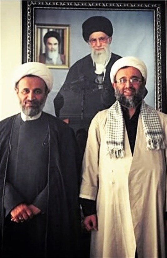 انقلابيون منبري، واعظان انقلابي انقلابيون منبري، واعظان انقلابي