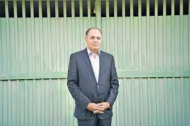 برخی مصوبات مهم، بیرون از مجلس تصمیمگیری میشود برخی مصوبات مهم، بیرون از مجلس تصمیمگیری میشود