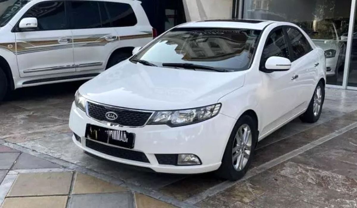 این خودروی وارداتی۸۸۰ میلیون تومان ارزان شد این خودروی وارداتی۸۸۰ میلیون تومان ارزان شد