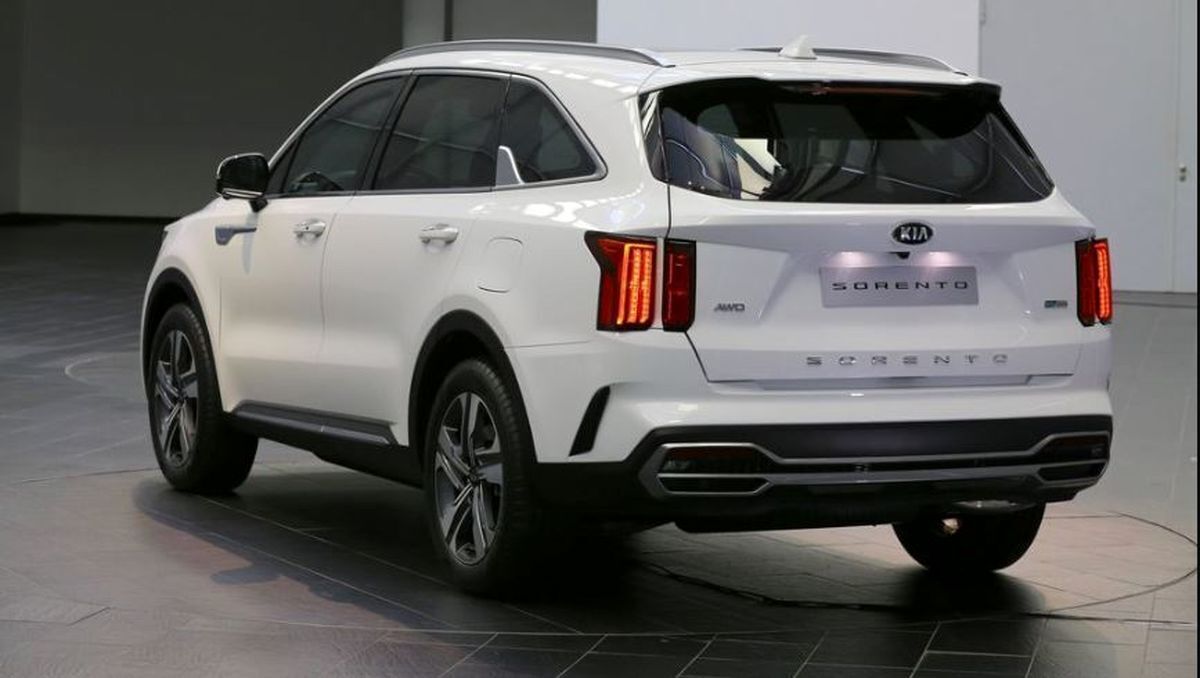 قیمت شاسی بلند وارداتی چند؟ قیمت شاسی بلند وارداتی چند؟