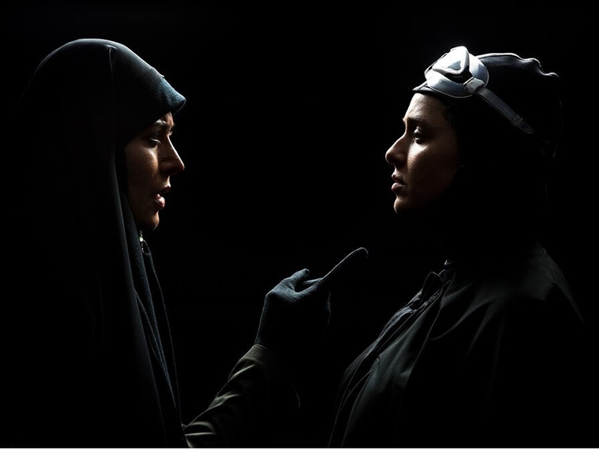 رکورد «ترانه علیدوستی» در یک بازار «قاچاق»!/ «اورکا» هم سوخت رکورد «ترانه علیدوستی» در یک بازار «قاچاق»!/ «اورکا» هم سوخت