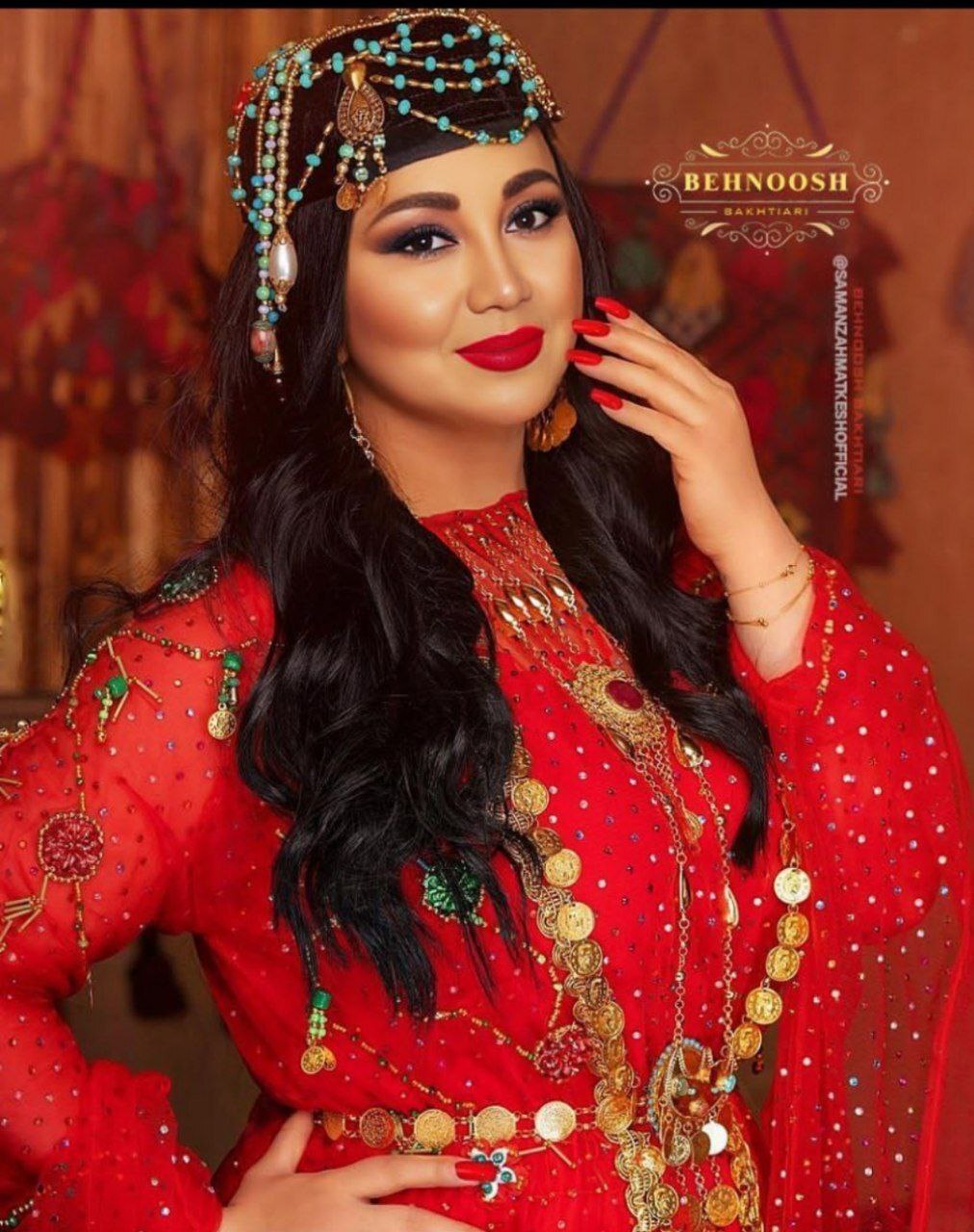 بهنوش بختیاری با لباس بختیاری به استقبال یلدا رفت/عکس بهنوش بختیاری با لباس بختیاری به استقبال یلدا رفت/عکس