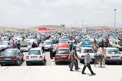 سرگردانی معاملهگران خودرو سرگردانی معاملهگران خودرو