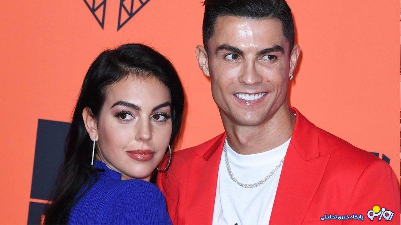 رونالدو و جورجینا با پیژامههای ایرانی در شب کریسمس!+ عکس رونالدو و جورجینا با پیژامههای ایرانی در شب کریسمس!+ عکس