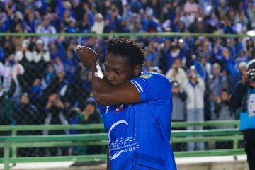 بازیکن جنجالی استقلال به تیم ملی دعوت شد بازیکن جنجالی استقلال به تیم ملی دعوت شد