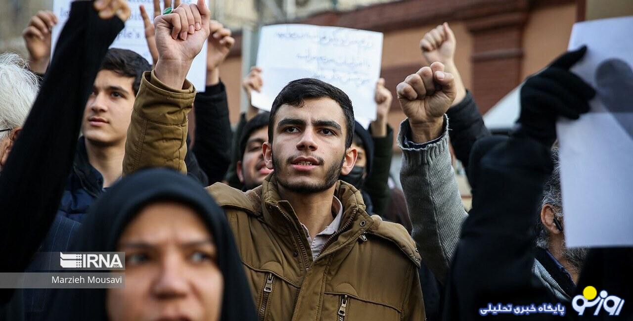 پشت پرده تجمعات «سوپر تندروها» پشت پرده تجمعات «سوپر تندروها»