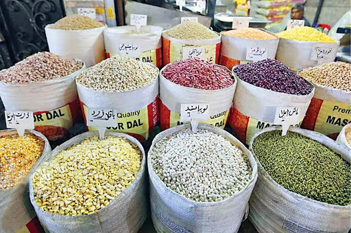 عدس ۷۱ درصد و لوبیا سفید ۱۳۰ درصد گران شد/ چرا قیمت حبوبات افزایش یافت؟ عدس ۷۱ درصد و لوبیا سفید ۱۳۰ درصد گران شد/ چرا قیمت حبوبات افزایش یافت؟