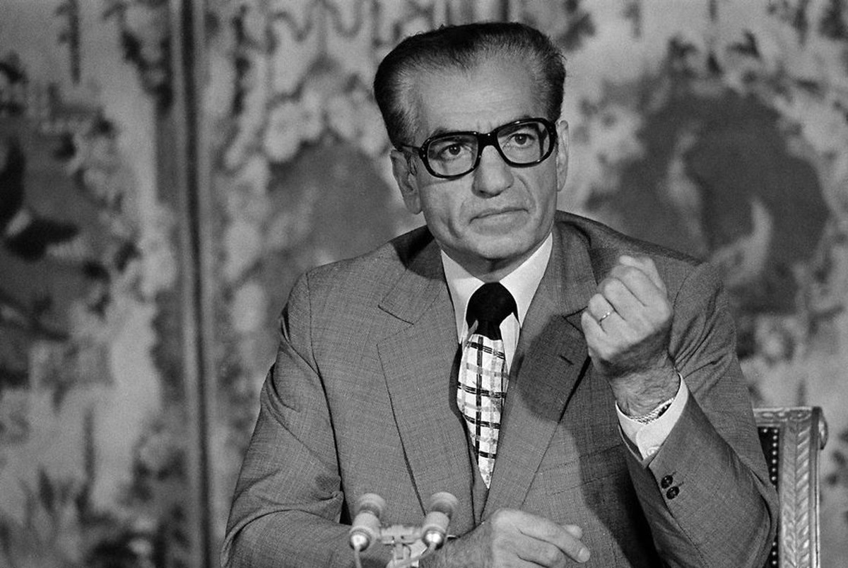 عکس| شباهت بازیگر هالیوودی به محمدرضا پهلوی عکس| شباهت بازیگر هالیوودی به محمدرضا پهلوی