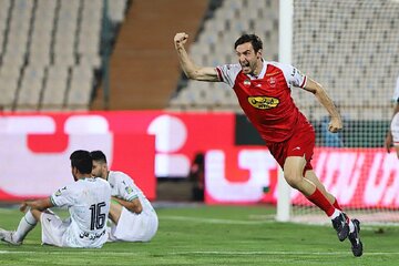 گولسیانی: گلم آفساید بود! گولسیانی: گلم آفساید بود!