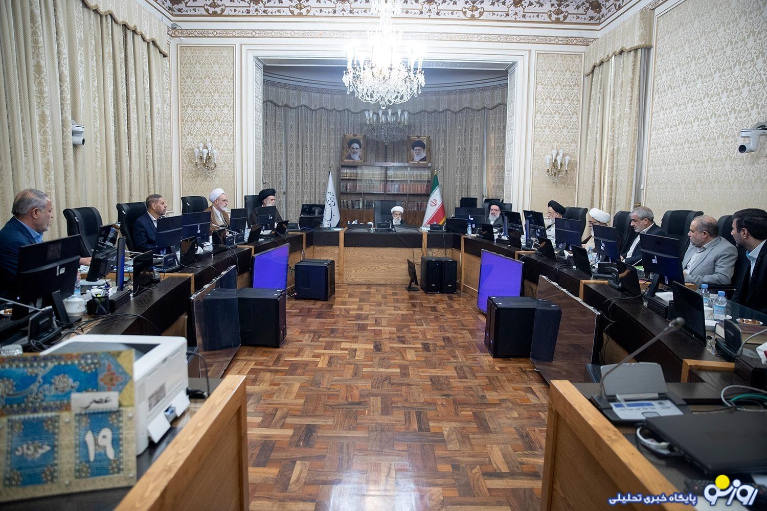 سخنگوی شورای نگهبان: رأی گیری درباره صلاحیت داوطلبان ریاست جمهوری کاملاً مخفی است؛ اعضا از رأی همدیگر اطلاع ندارند سخنگوی شورای نگهبان: رأی گیری درباره صلاحیت داوطلبان ریاست جمهوری کاملاً مخفی است؛ اعضا از رأی همدیگر اطلاع ندارند