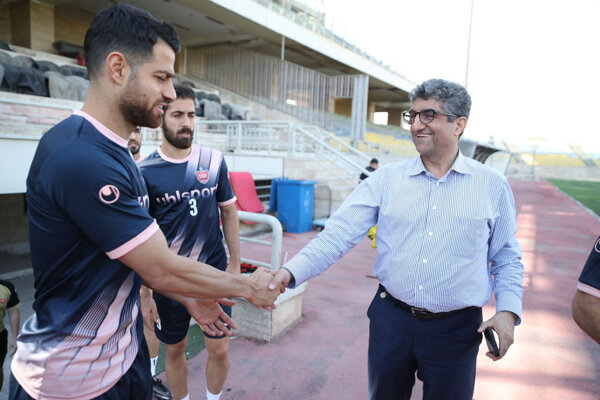 رئیس هیأت مدیره پرسپولیس، خبر ایتالیاییها را تکذیب کرد!