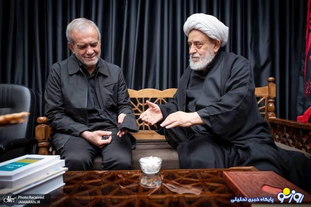 هدیه ویژه شیخ حسین انصاریان به پزشکیان رییس جمهور منتخب + عکس هدیه ویژه شیخ حسین انصاریان به پزشکیان رییس جمهور منتخب + عکس