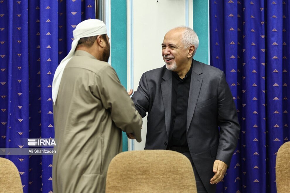 تصاویری معنادار از ظریف در نهاد ریاست جمهوری