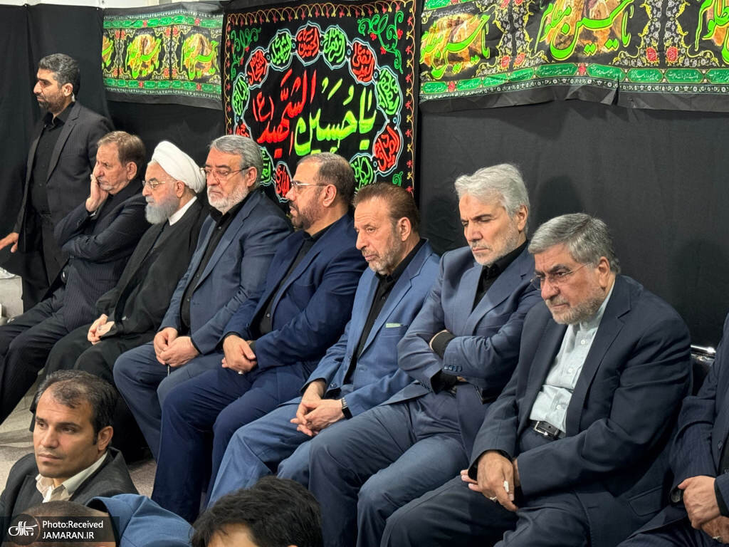 گریه شدید حسن روحانی در یک مراسم