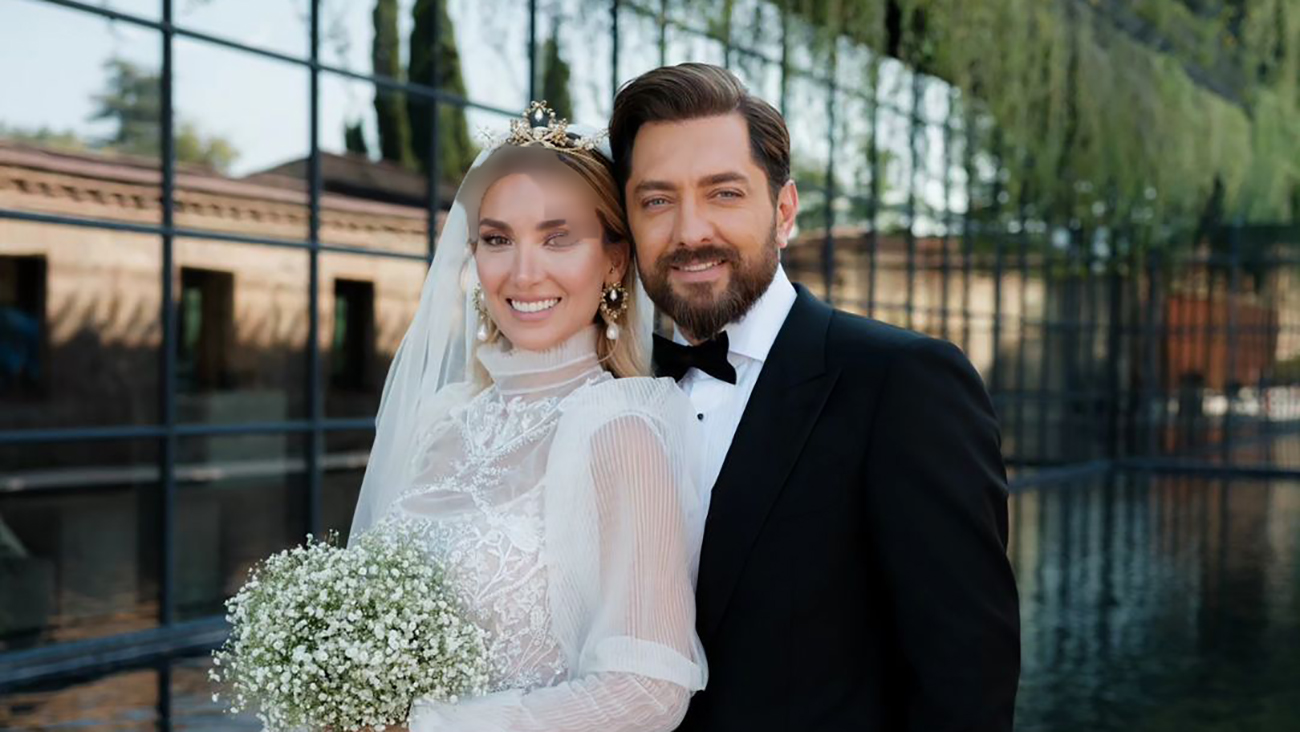 مینا مختاری بهرام رادان