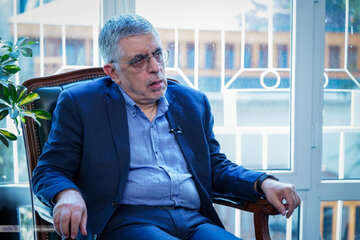 هشدار جدی کرباسچی به پزشکیان: گردنتان را برای قول هایتان گرو گذاشته اید /کسی که کار نظامی کرده چطور وزارت کشور را اداره کند؟ هشدار جدی کرباسچی به پزشکیان: گردنتان را برای قول هایتان گرو گذاشته اید /کسی که کار نظامی کرده چطور وزارت کشور را اداره کند؟