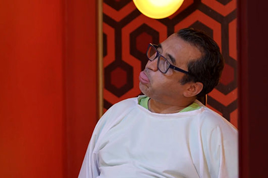 آقای خداداد عزیزی، آن دریبلها کجا و این لمپنبازیها کجا؟