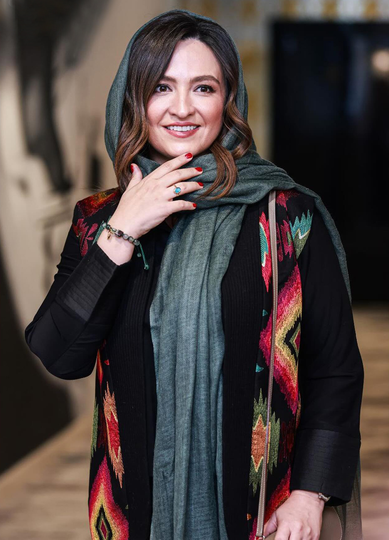 استایل شیک و سنتی گلاره عباسی جلبتوجه کرد