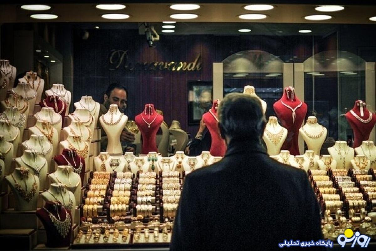 قیمت دلار، سکه، طلا و یورو امروز دوشنبه ۲۳ مهر ۱۴۰۳/ سکه از مرز ۵۰ میلیون عبور کرد قیمت دلار، سکه، طلا و یورو امروز دوشنبه ۲۳ مهر ۱۴۰۳/ سکه از مرز ۵۰ میلیون عبور کرد