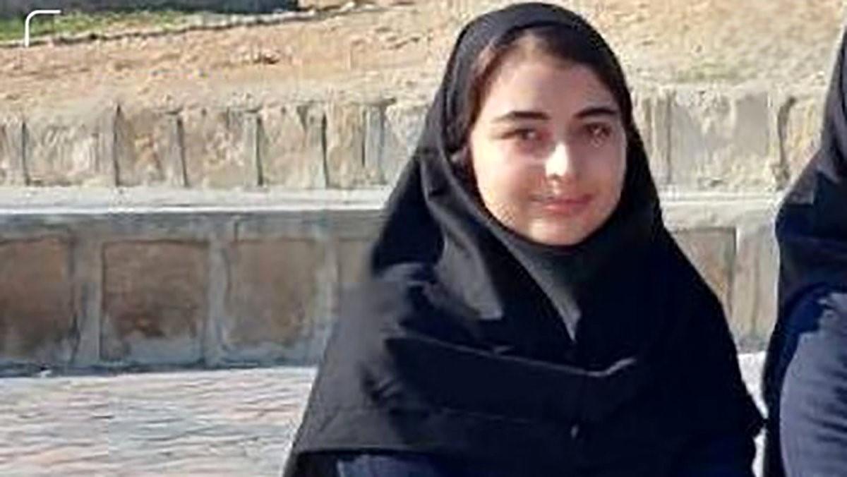 جزئیات تکاندهنده از روزی که «آیناز» ۱۷ ساله خودکشی کرد جزئیات تکاندهنده از روزی که «آیناز» ۱۷ ساله خودکشی کرد