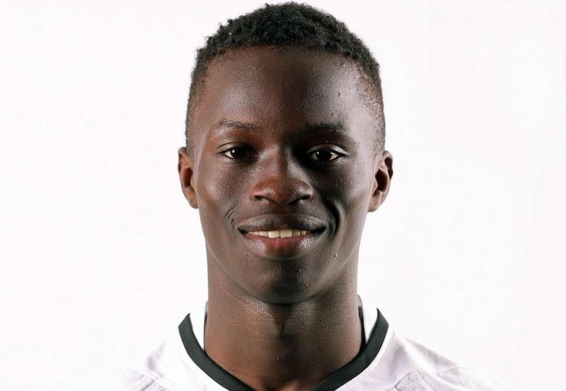 پدیده لیگ برتر با چاقوی کماندویی یک جوان را فلج کرد!