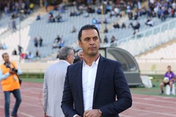 سرمربی استقلالی ۴۵ روزه برکنار شد! سرمربی استقلالی ۴۵ روزه برکنار شد!